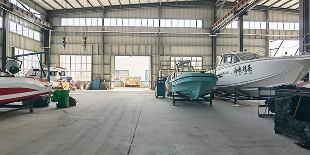 boat assembly workshop for small passenger boat and RIB boat supply